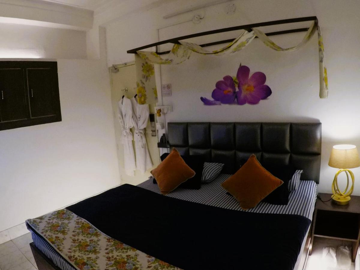 Adilabad Kakaku The Guest House מראה חיצוני תמונה